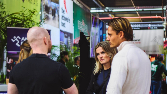 Luisterende en plannende aspirant-ondernemers