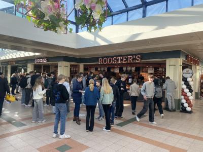 Rooster's Opening AA Landen