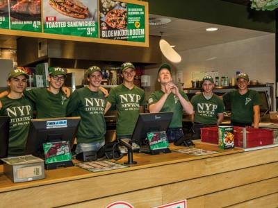 Franchise ter overname: New York Pizza, Grote beer Rotterdam