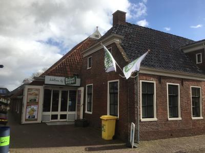 Buurtsuper Ubels vernieuwd en geheel energiezuinig