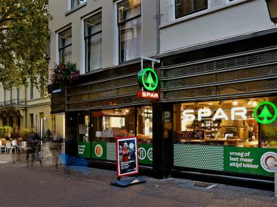 SPAR versterkt positie in petrolkanaal door samenwerking met Quiosk