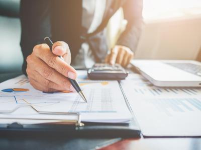 Zakelijke transacties automatisch in de boekhouding verwerken 