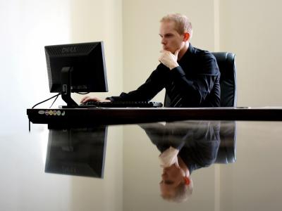 Man aan het werk