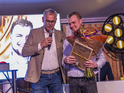 Jeroen Heling wint aanmoedigingsprijs 2024 bij Fortune Coffee