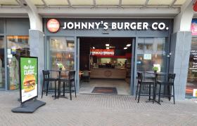 Johnny's burger & O'Taco's 